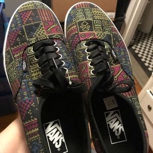 Vans “Authentic” sneakers. BRAND NEW / UNWORN